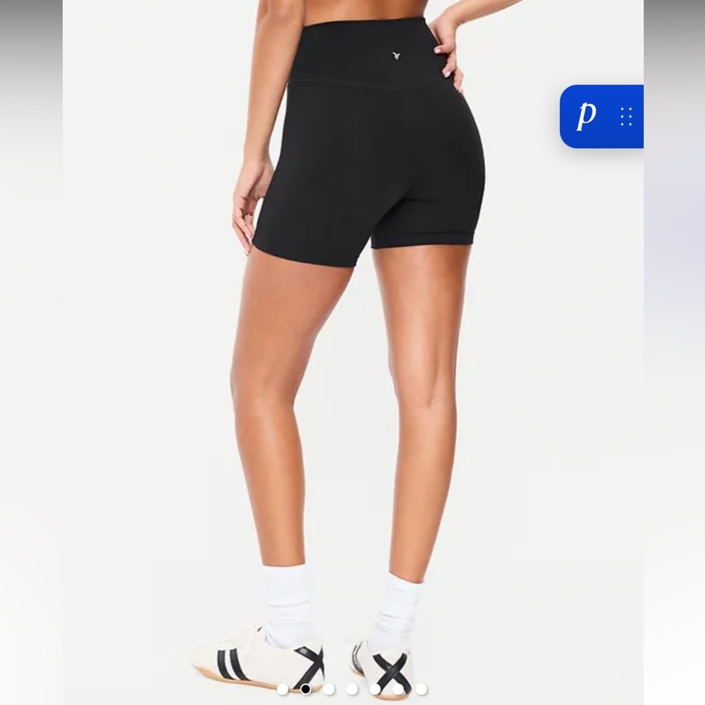 Old Navy Women's Black High-Waisted Shorts